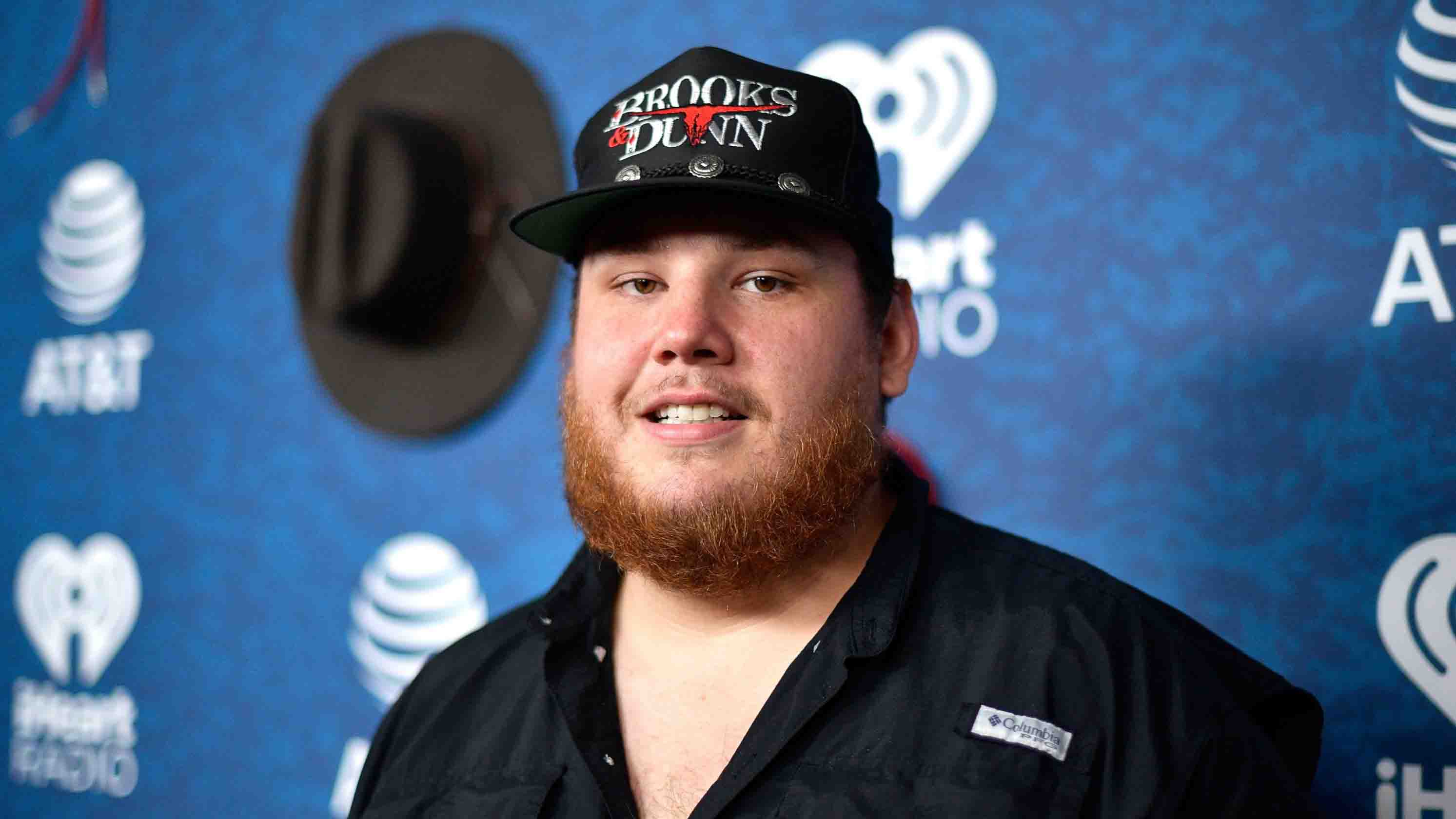 Luke Combs Luke Albert Combs (born March 2, 1990) is an American country music singer and songwriter. Combs has released one album for Columbia Nashville, which ...